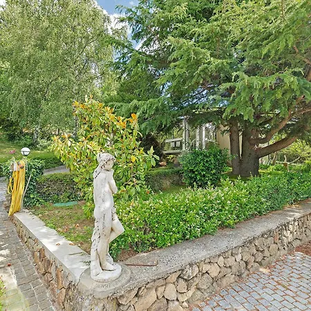 Au Domaine De Cabu